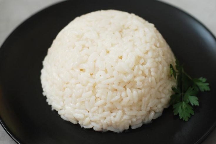 imagem de arroz feito no microondas